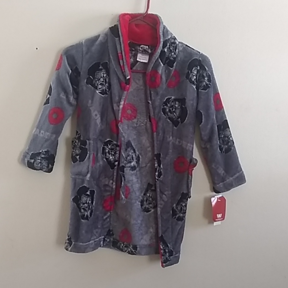 Star Wars Vader 1 pc Robe Boys Size 6